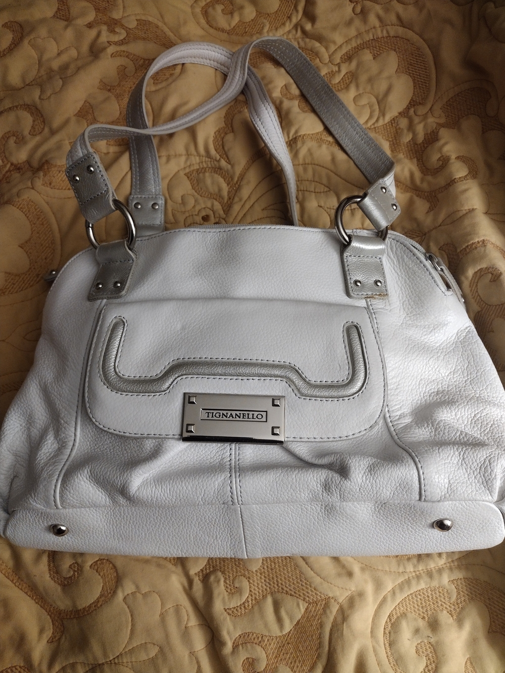 Tignanello White Leather Shoulder Bag